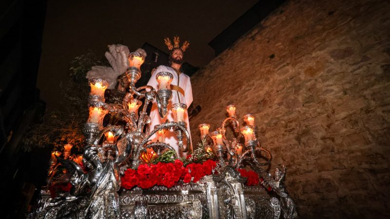 Nuestro Padre Jesús de la Sentencia realizará hoy su procesión de traslado en Oviedo